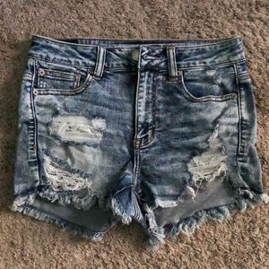 American Eagle Distressed Hi-Rise Shortie